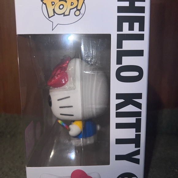 Funko Pop IT’SUGAR Hello Kitty Flocked Vinyl Figure - Picture 4 of 5
